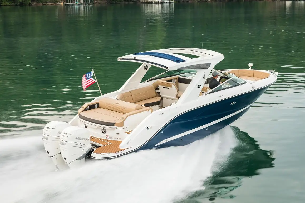 SEA RAY SLX 31’