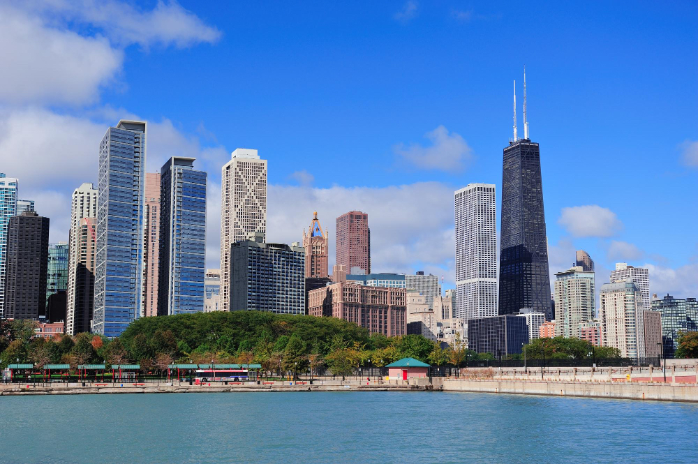 Chicago Bachelor Party on a Yacht – How to Plan the Perfect Guys’ Weekend