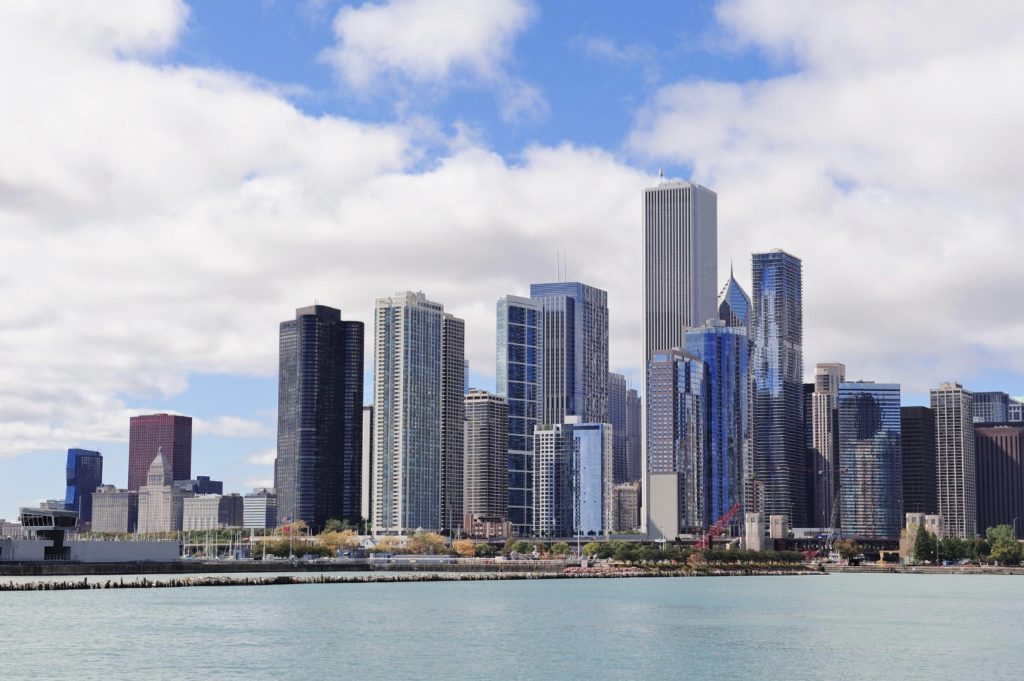 How to Plan a VIP Family Day on Lake Michigan: Yacht Rentals for All Ages